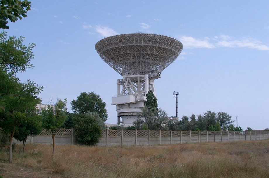 радиотелескоп П-2500 в поселке Витино